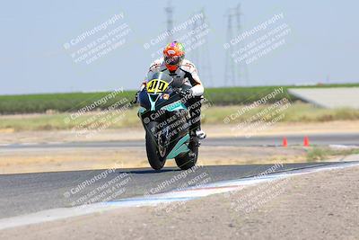 media/Aug-06-2023-TrackDaz (Sun) [[ac7f4f6367]]/A Group/wheelie bump/